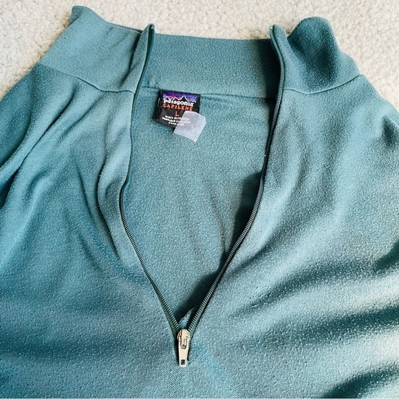 Patagonia Base Layer  Capilene Mens L Muted Green 1/4 Zip France Made Hiking - Picture 12 of 15